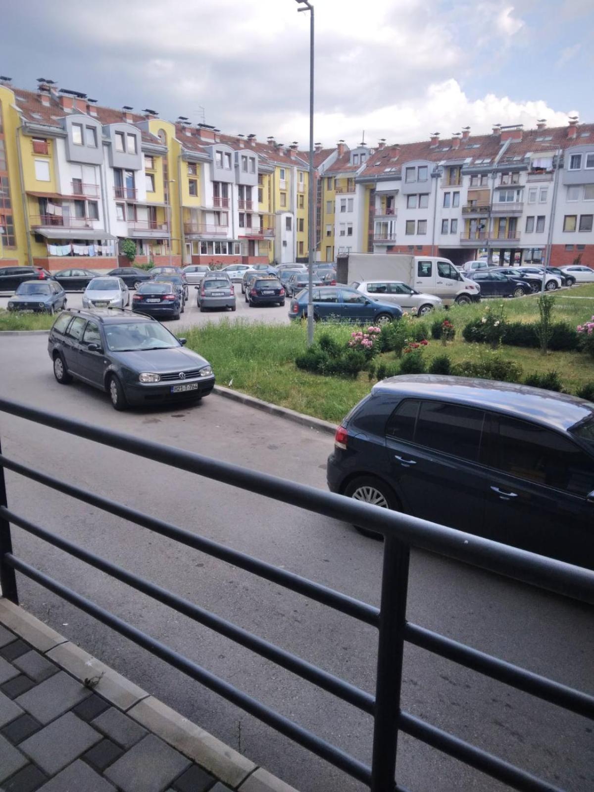 Studio Apartman Promenada Sarajevo Exterior photo